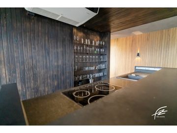 PENTHOUSE DUPLEX EN VENTA EN SAN LUCAS, MEDELLN