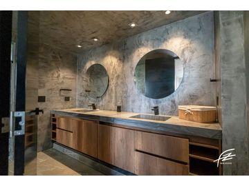 PENTHOUSE DUPLEX EN VENTA EN SAN LUCAS, MEDELLN