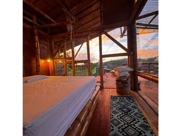SE VENDE ESPECTACULAR CASA CAMPESTRE TIPO CABAÑA