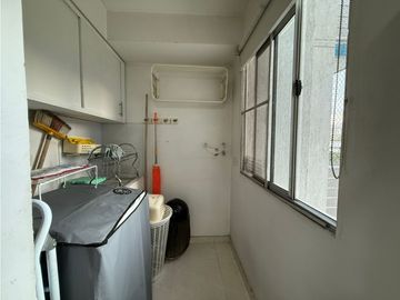 VENDO APARTAMENTO EN EL CANEY C/A PISO 7  AR