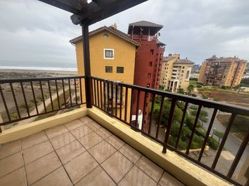 Depto. En Venta 3 Dormitorios Condominio Ilimay El Tabo