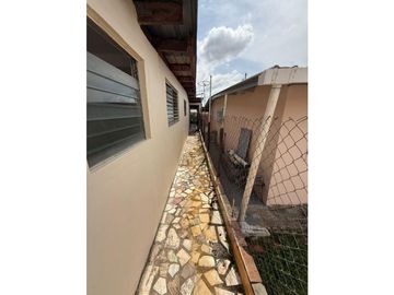 Vendo casa en las Acasias