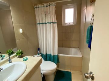 VENDO CASA BOSQUES DE MARGA MARGA