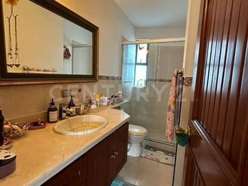 VENDO APARTAMENTO EN ZONA EXCLUSIVA DEL OESTE DE CALI EL PEÑON