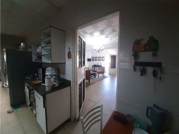 VENTA DE HERMOSA CASA GRANDE EN CHITRE