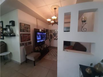 VENTA DE HERMOSA CASA GRANDE EN CHITRE