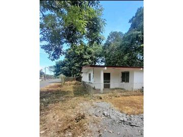 EN.VENTA CASA EN EL.PUEBLO.DE.LAS.LAJAS