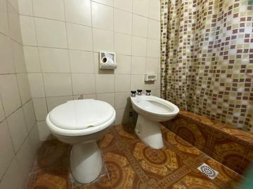 2 Casas mismo lote, Patio y Parrilla en Zona Camet