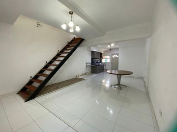 2 Casas mismo lote, Patio y Parrilla en Zona Camet
