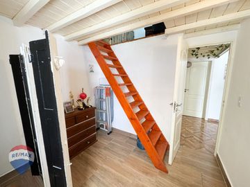VENTA CASA 3 AMB + DEPTO 2 AMB GARIN, APTO CREDITO