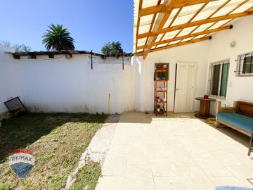VENTA CASA 3 AMB + DEPTO 2 AMB GARIN, APTO CREDITO