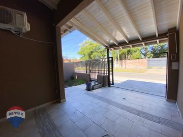 VENTA CASA 3 AMB + DEPTO 2 AMB GARIN, APTO CREDITO