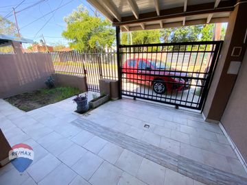 VENTA CASA 3 AMB + DEPTO 2 AMB GARIN, APTO CREDITO