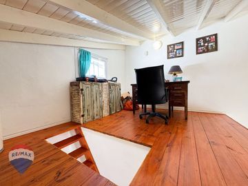 VENTA CASA 3 AMB + DEPTO 2 AMB GARIN, APTO CREDITO