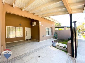 VENTA CASA 3 AMB + DEPTO 2 AMB GARIN, APTO CREDITO