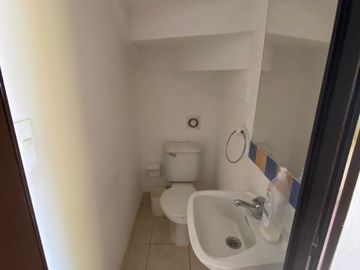 CASA EN HACIENDA EL PEÑON 5D 4B  CON PISCINA