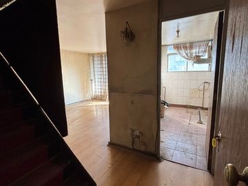 AMPLIO Y CONECTADO DEPARTAMENTO PARA REMODELAR