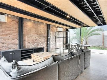 Casa en Venta en a pasos de parque lineal Escriba de Balaguer