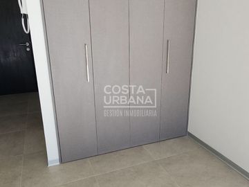 VENTA CESIÓN OFICINA PINARES MONTEMAR