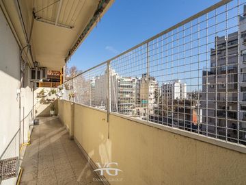 Departamento 3 ambientes en venta en Caballito