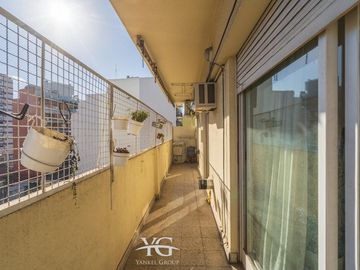 Departamento 3 ambientes en venta en Caballito