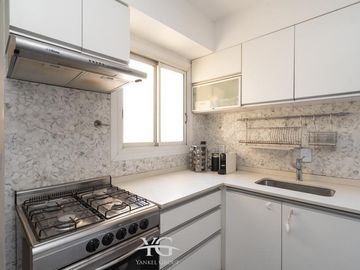 Departamento 3 ambientes en venta en Caballito