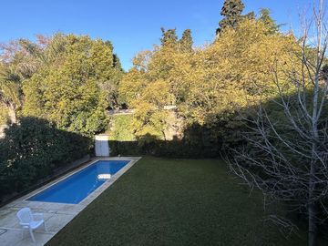 Casa en  Barrancas de Guido.  Quilmes