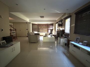 Casa en  Barrancas de Guido.  Quilmes