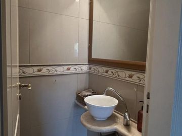 Casa en  Barrancas de Guido.  Quilmes