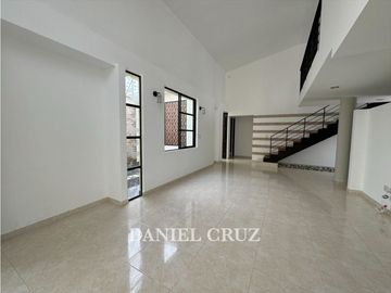 VENTA HERMOSA CASA SECTOR TABLAZO - POPAYN