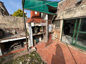 VENTA CASA 4 AMB LOCAL GARAG JARD ITUZAINGO APTO C