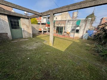 VENTA CASA 4 AMB LOCAL GARAG JARD ITUZAINGO APTO C