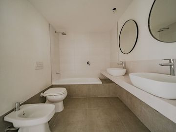 DEPARTAMENTO VENTA VICENTE LOPEZ 2 AMB -PERMUTA