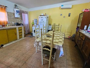 VENTA CASA 2 DOM MAS DEPTO VLLA STA CRUZ DEL LAGO
