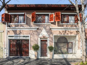 VENTA PH 5 AMBIENTES  PARQUE CHAS  PATIO  COCHERA