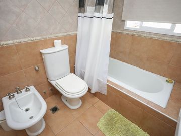 VENTA PH 5 AMBIENTES  PARQUE CHAS  PATIO  COCHERA
