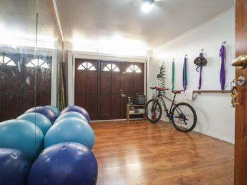 VENTA PH 5 AMBIENTES  PARQUE CHAS  PATIO  COCHERA
