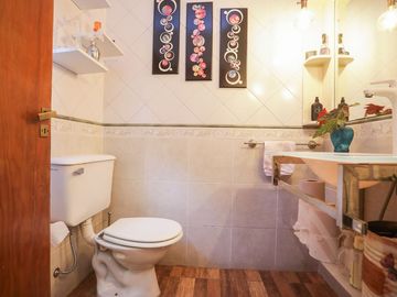 VENTA PH 5 AMBIENTES  PARQUE CHAS  PATIO  COCHERA