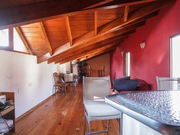 VENTA PH 5 AMBIENTES  PARQUE CHAS  PATIO  COCHERA