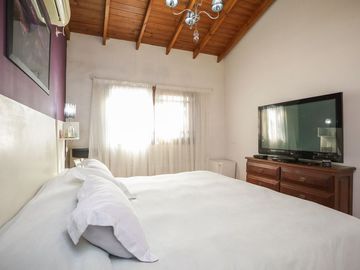 VENTA PH 5 AMBIENTES  PARQUE CHAS  PATIO  COCHERA