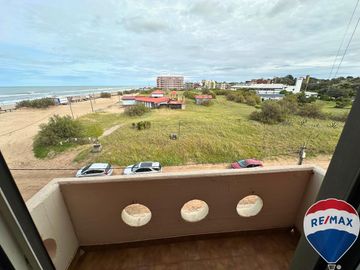 DEPARTAMENTO EN VENTA VILLA GESELL FRENTE AL MAR