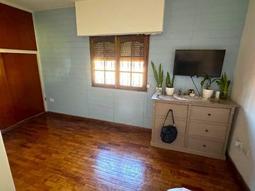 CASA 5 AMB EN VENTA EN PALOMAR OPORTUNIDAD