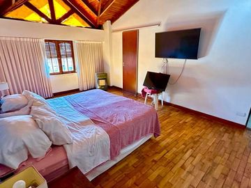 CASA 5 AMB EN VENTA EN PALOMAR OPORTUNIDAD