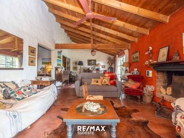 VENTA CASA ALTOS DE PALIHUE