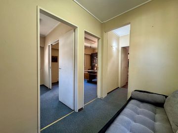 CASA EN VENTA 6 AMBIENTES EN HURLINGHAM