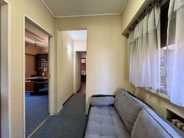 CASA EN VENTA 6 AMBIENTES EN HURLINGHAM