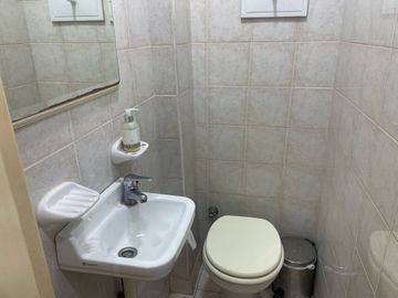 Departamento 3 ambientes flores venta por escalera