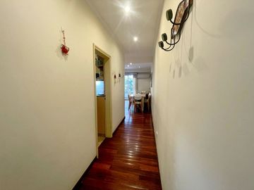 Departamento 3 ambientes flores venta por escalera