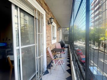 Departamento 3 ambientes flores venta por escalera