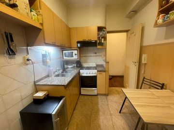 Departamento 3 ambientes flores venta por escalera